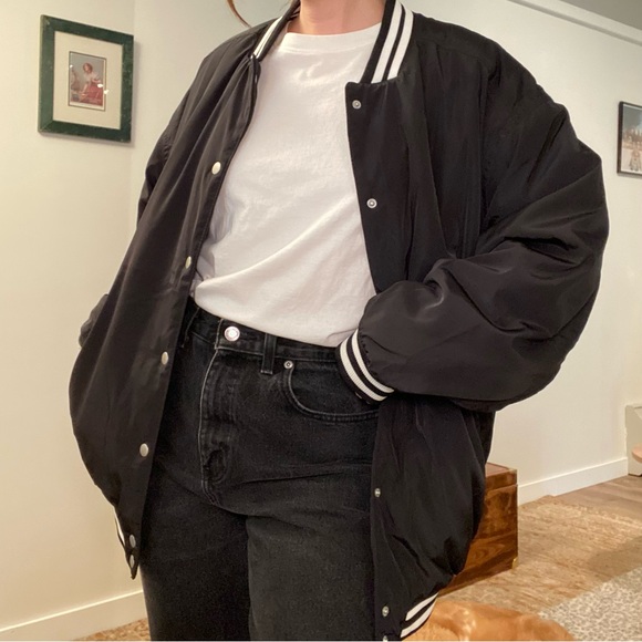 HM DIVIDED oversized bomber jacket - Picture 2 of 7